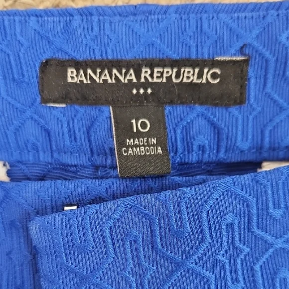 Banana Republic Women's Vibrant Cobalt Blue Textured Shorts Size 10 - Picture 6 of 8